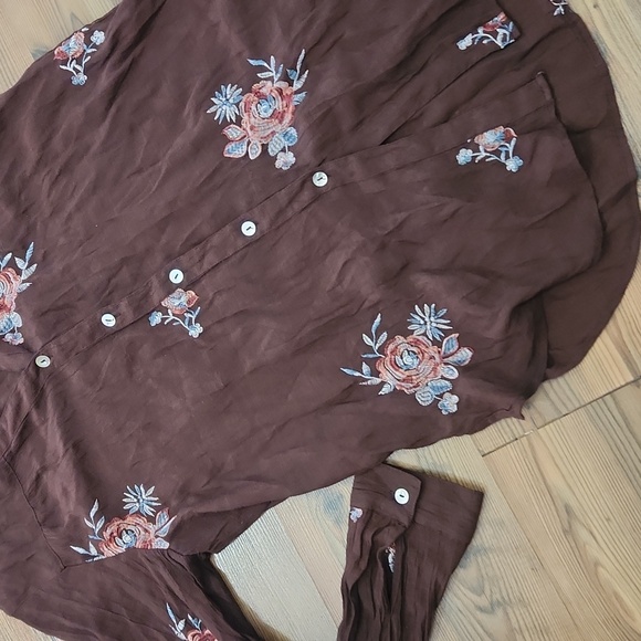 Fig And Flower Floral Embroidered Earthy Brown Button‎ Down Lightweight Size L - Picture 2 of 6